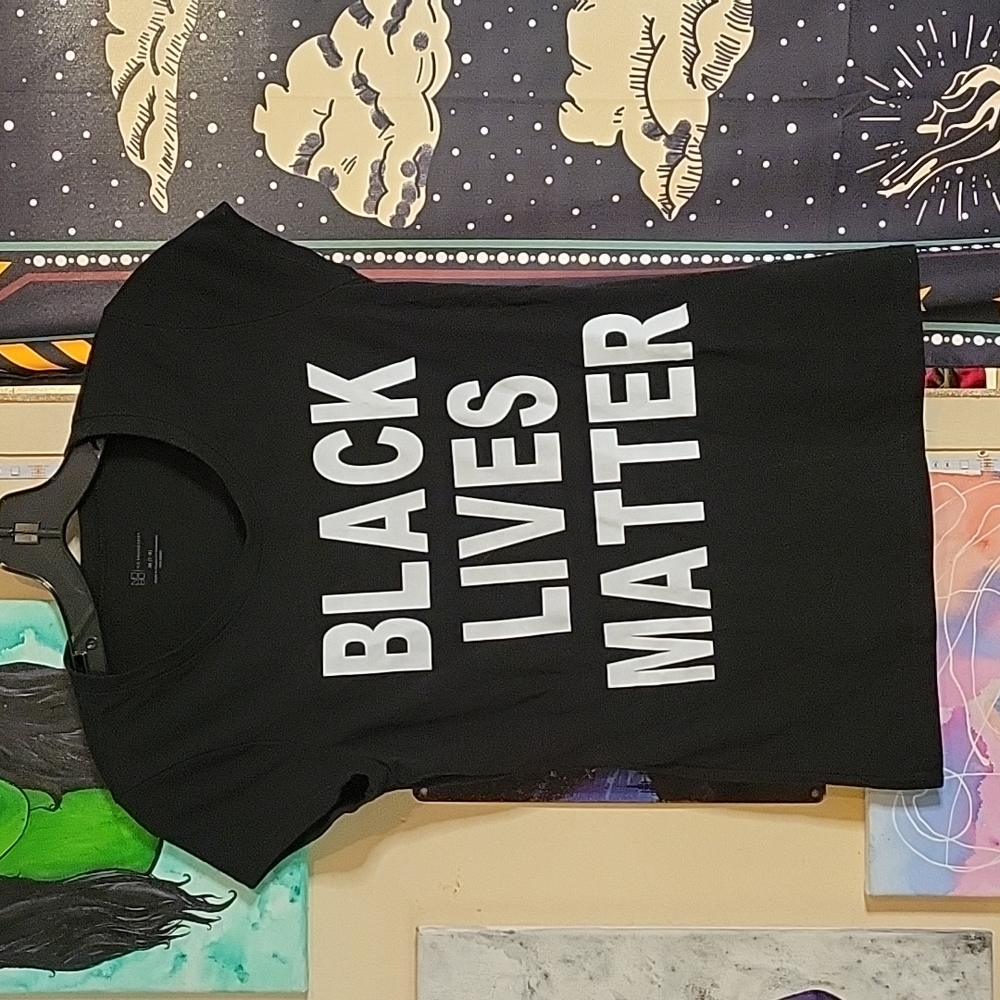 Black Lives Matter - BLM T-Shirt